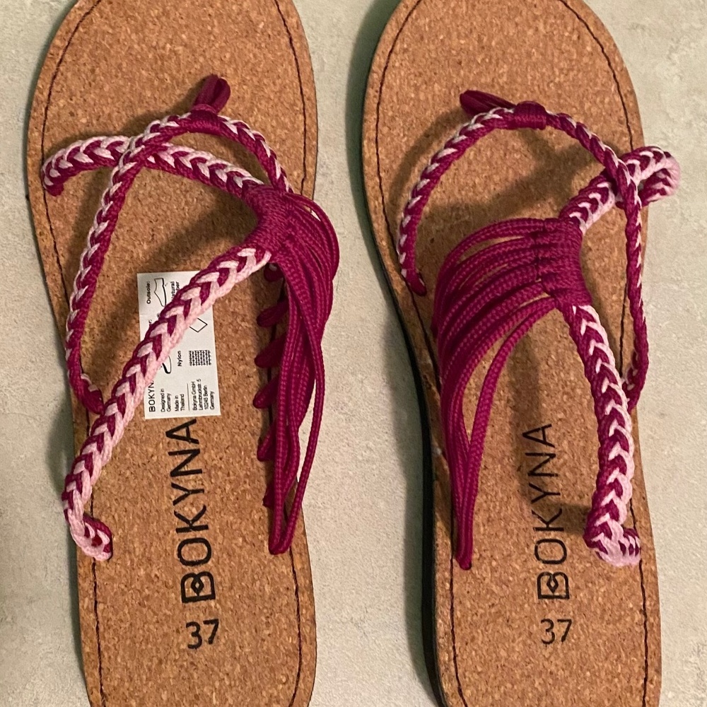 Bokyna Waves Sandals